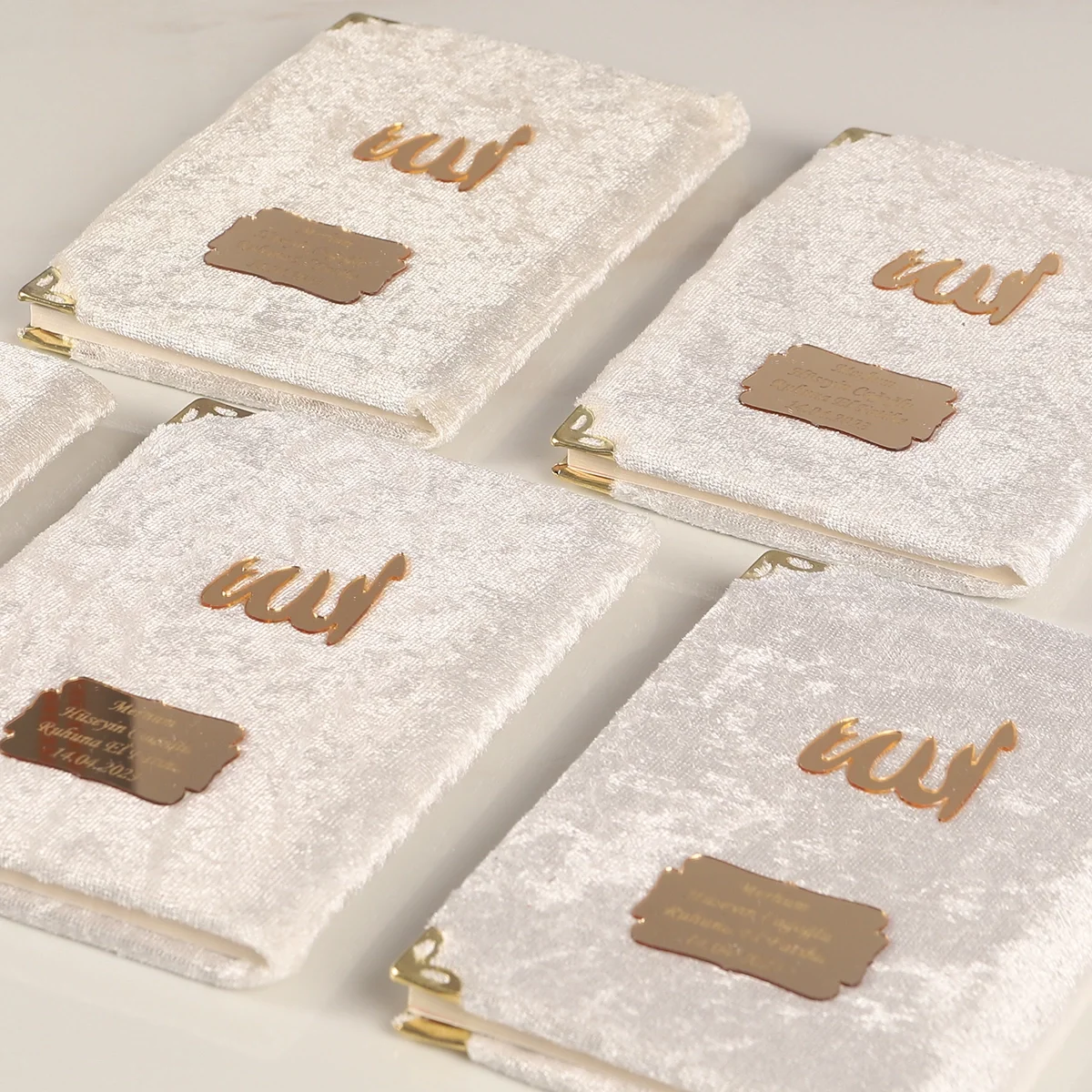 Tül Kese İçerisinde Krem Renkli Kadife Yasin Kitabı Seti - Mevlüt Hediyelikleri