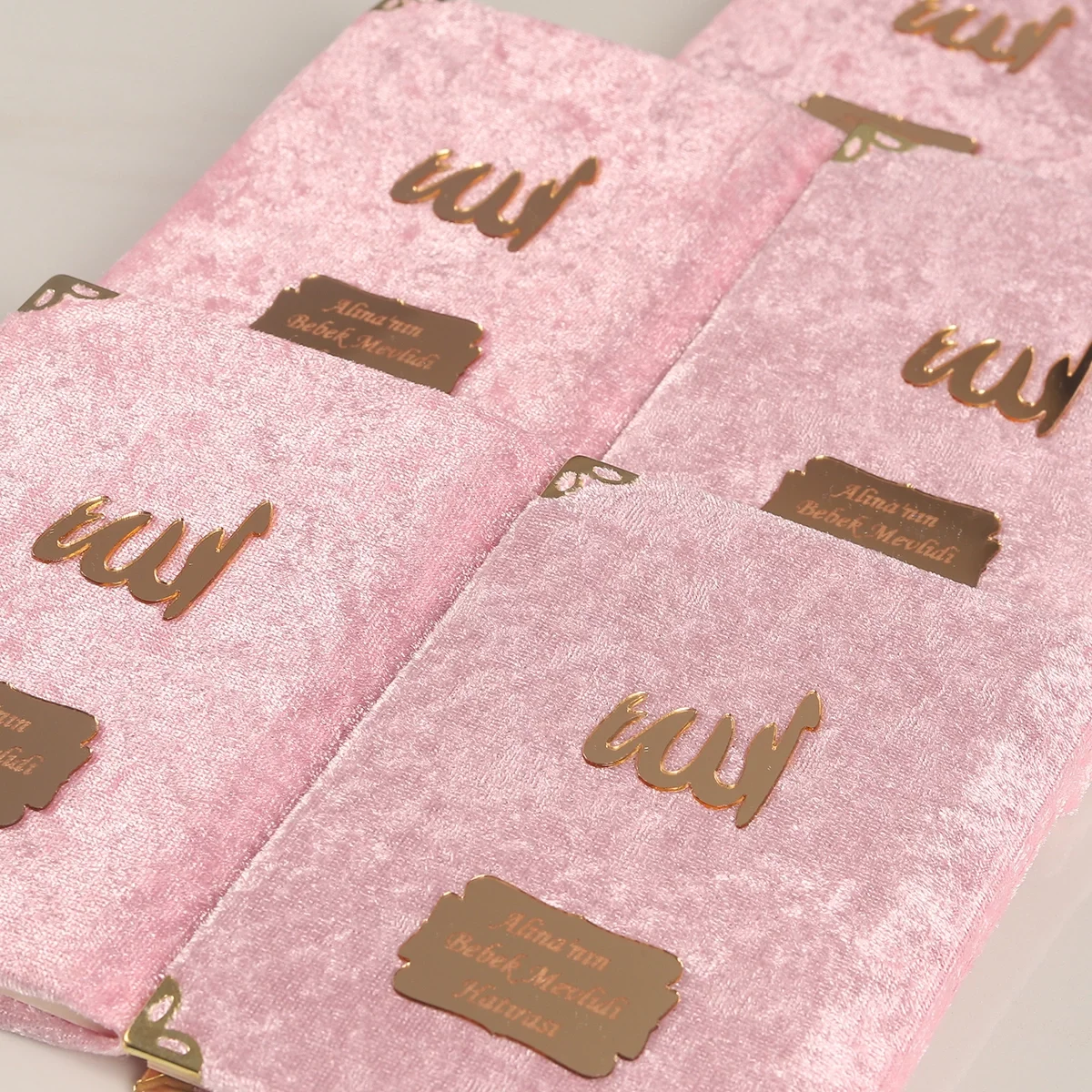 İsme Özel Pembe Renkli Kadife Yasin Kitabı - Mevlüt Hediyelikleri