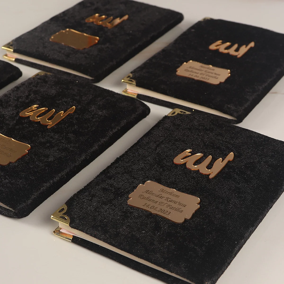 Tül Kese İçerisinde İnci Tesbihli Siyah Renkli Kadife Yasin Kitabı Seti - Mevlüt Hediyelikleri