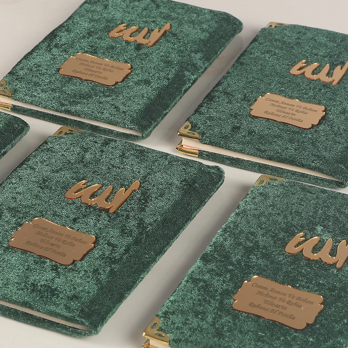 İsme Özel Zümrüt Renkli Kadife Yasin Kitabı - Mevlüt Hediyelikleri