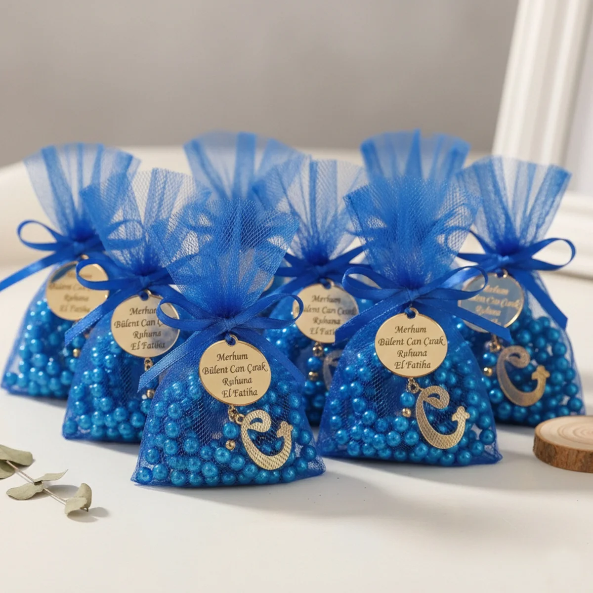 İsme Özel Saks Mavisi Renkli Tül Kese İçerisinde İnci Tesbih - Mevlüt Hediyelikleri