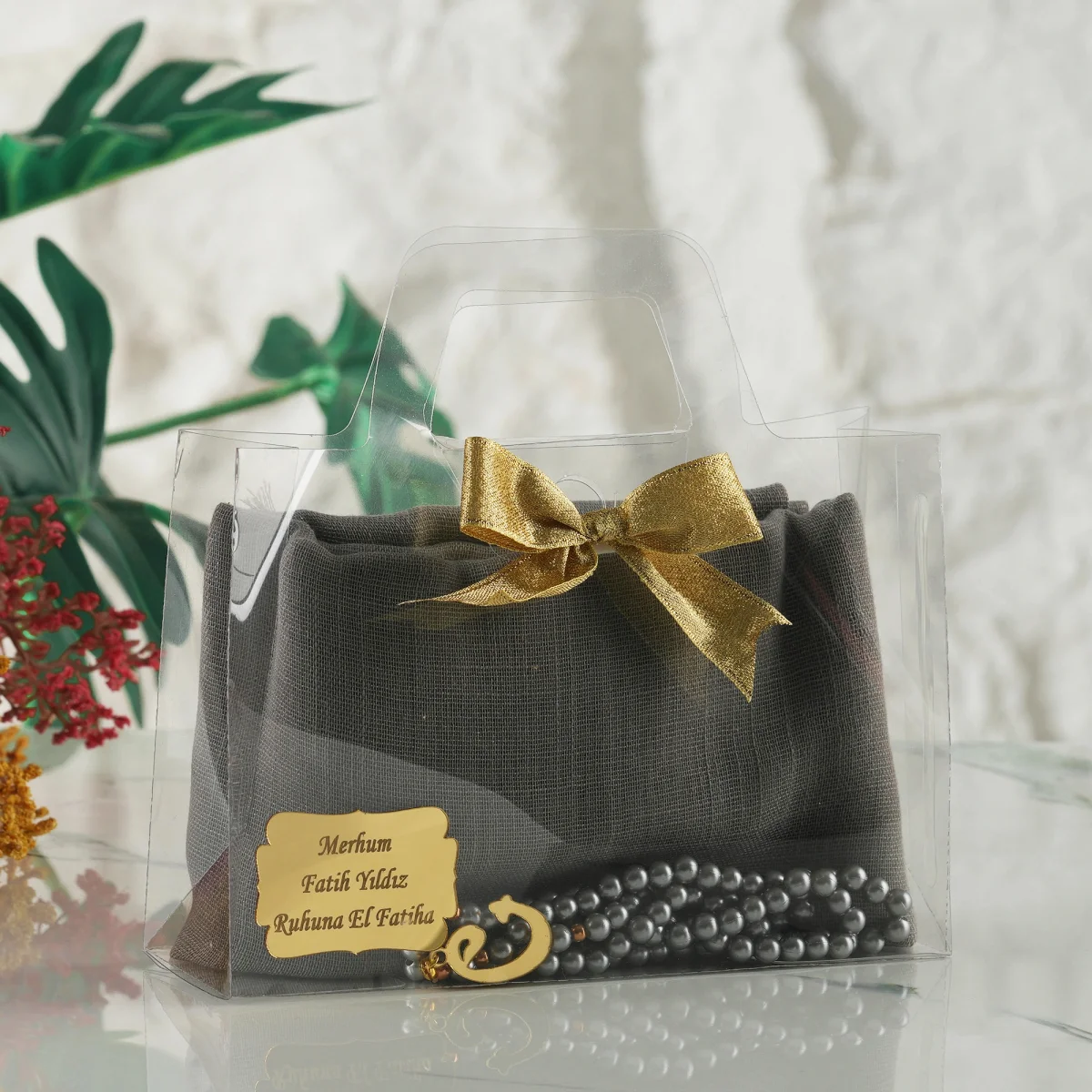 Asetat Çanta İçerisinde İsme Özel, Gri Renkli Eşarp, Tesbih Seti