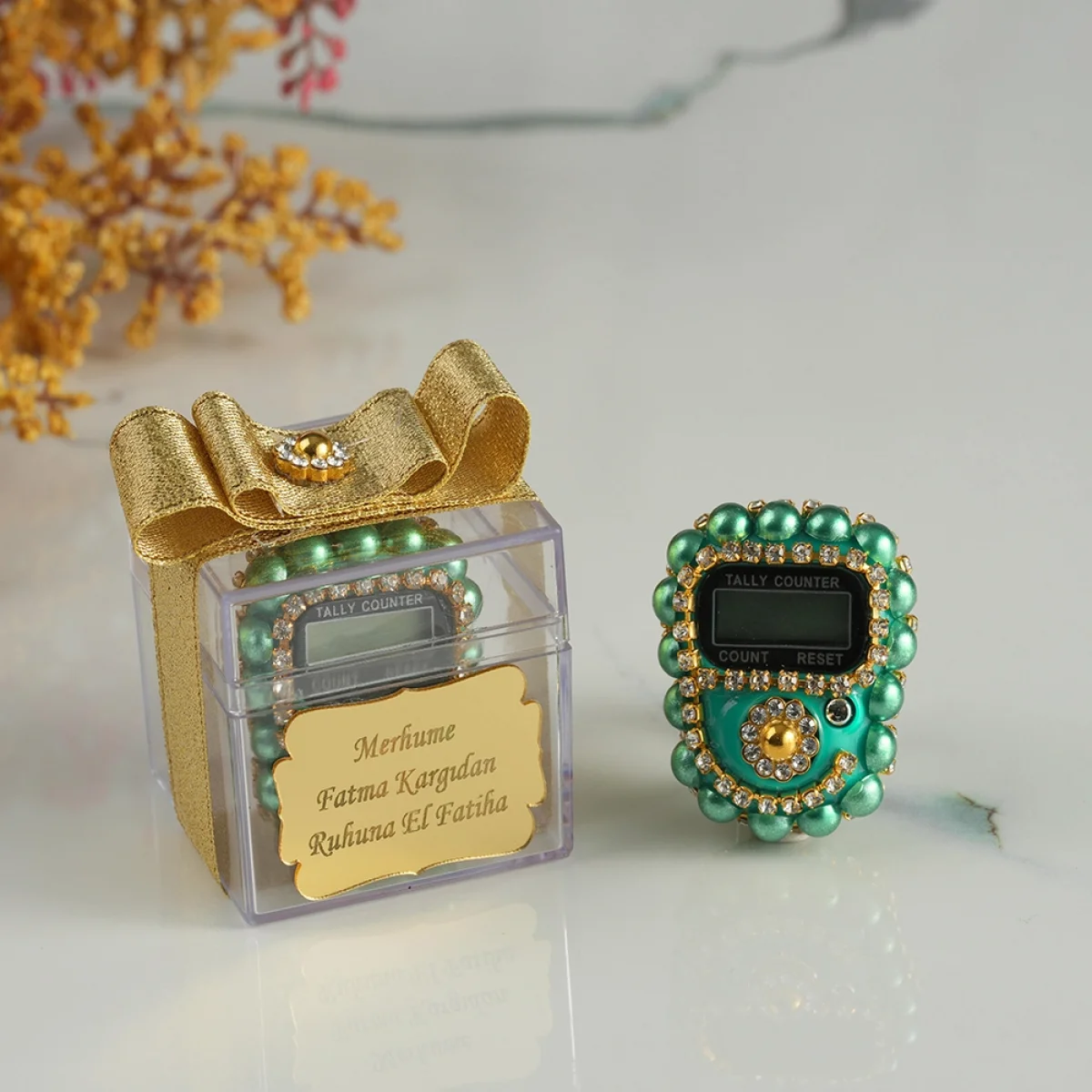 Zümrüt Renkli Süslemeli Mika Kutuda İsme Özel Zikirmatik