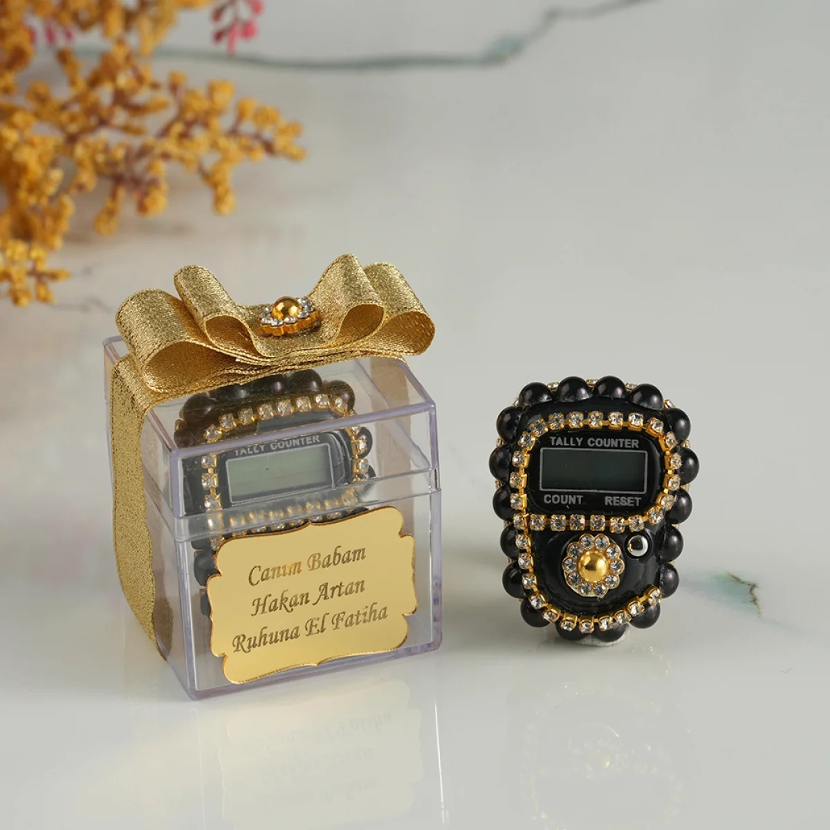 Siyah Renkli Süslemeli Mika Kutuda İsme Özel Zikirmatik