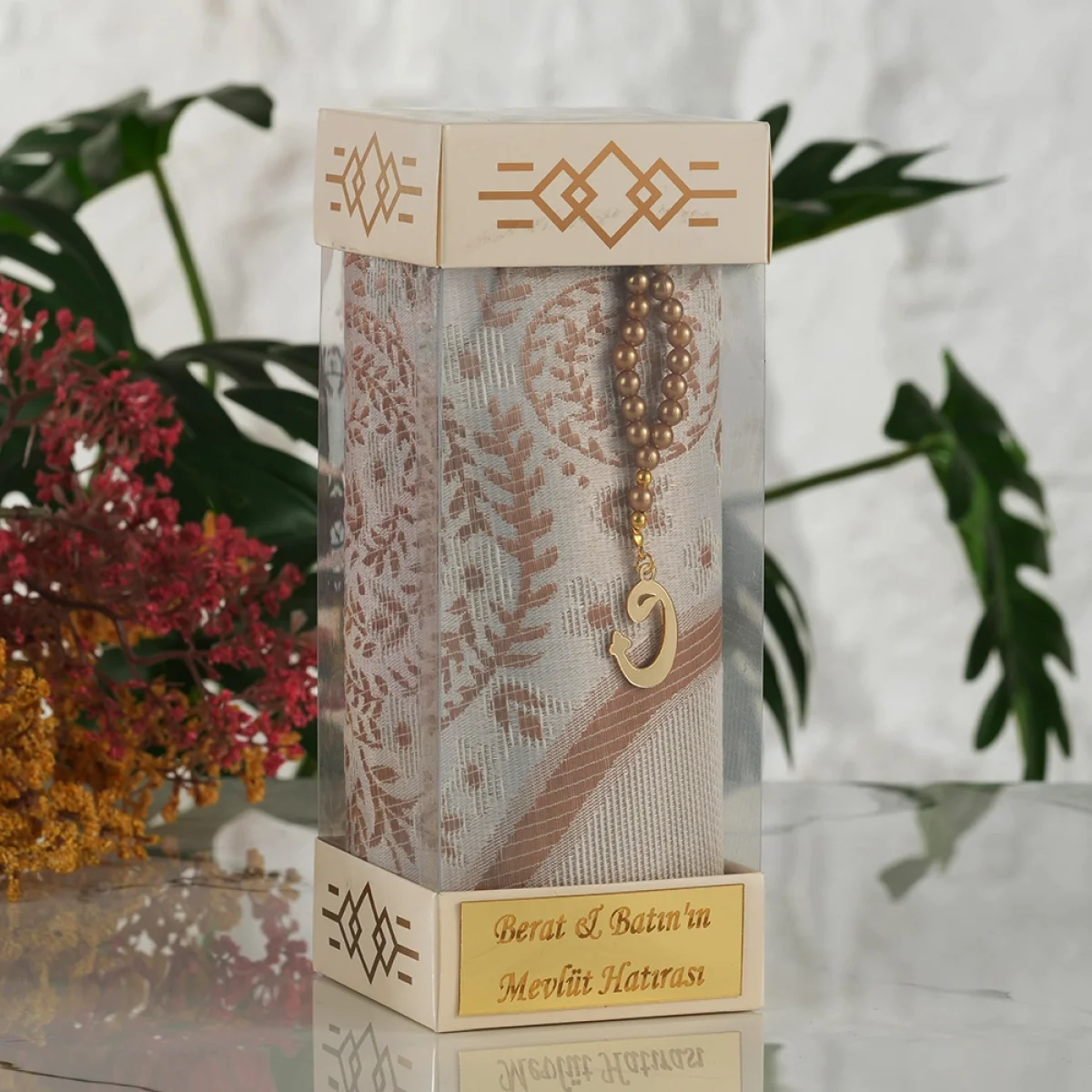 Gold Renkli İsme Özel Silindir Kutu İçerisinde Seccade ve Tesbih