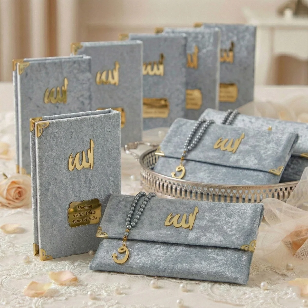 Kadife Kumaş Kaplı Çanta İçerisinde İnci Tesbihli Gri Renkli Kadife Yasin Kitabı Seti - Mevlüt Hediyelikleri