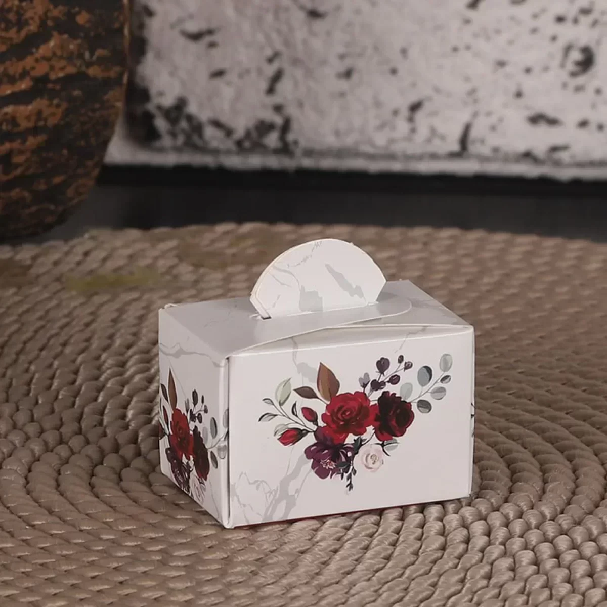 Altıgen Model Kırmızı Renkli Mevlüt Şekeri İçin Lokum Kutusu