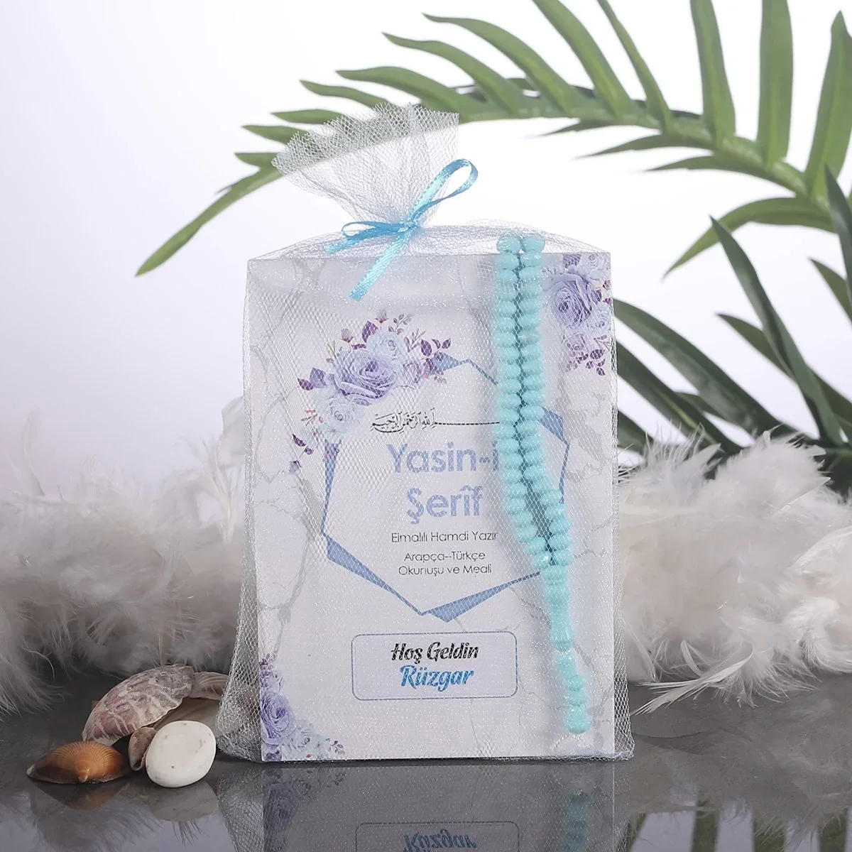 Altıgen Model Mavi Renkli Tül Kese İçerisinde Yasin Kitabı ve Tesbih - Mevlüt Hediyelikleri