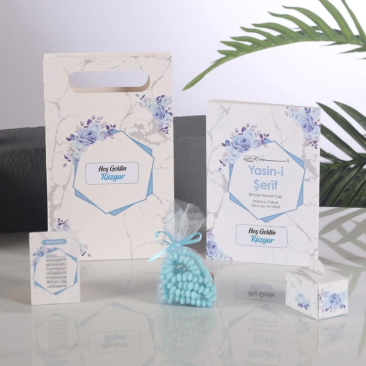 Altıgen Model Mavi Renkli Yasin Kitabı, Lokum Kutusu, Magnet, Karton Çanta ve Tesbih - Mevlüt Hediyelikleri