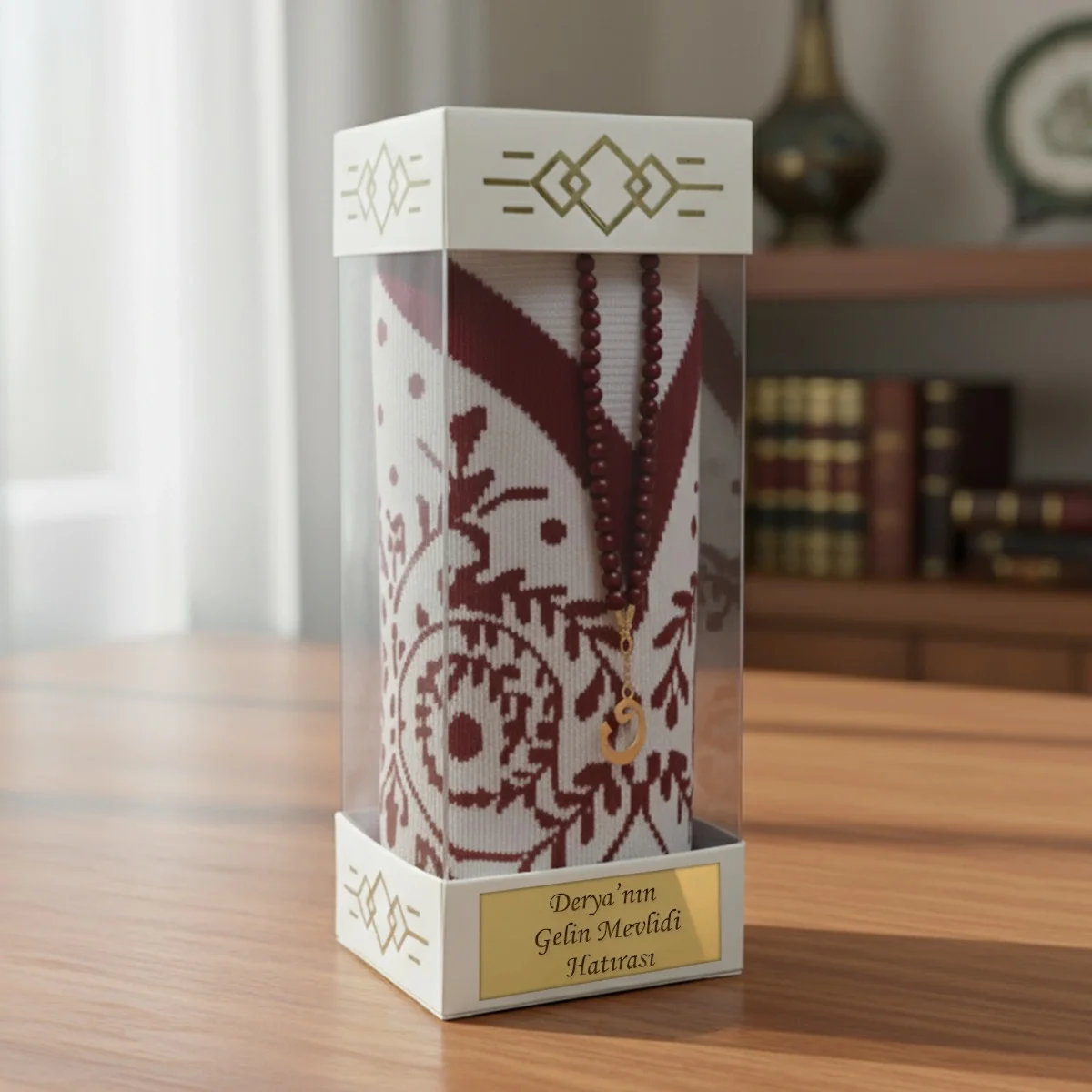 Bordo Renkli İsme Özel Silindir Kutu İçerisinde Seccade ve Tesbih