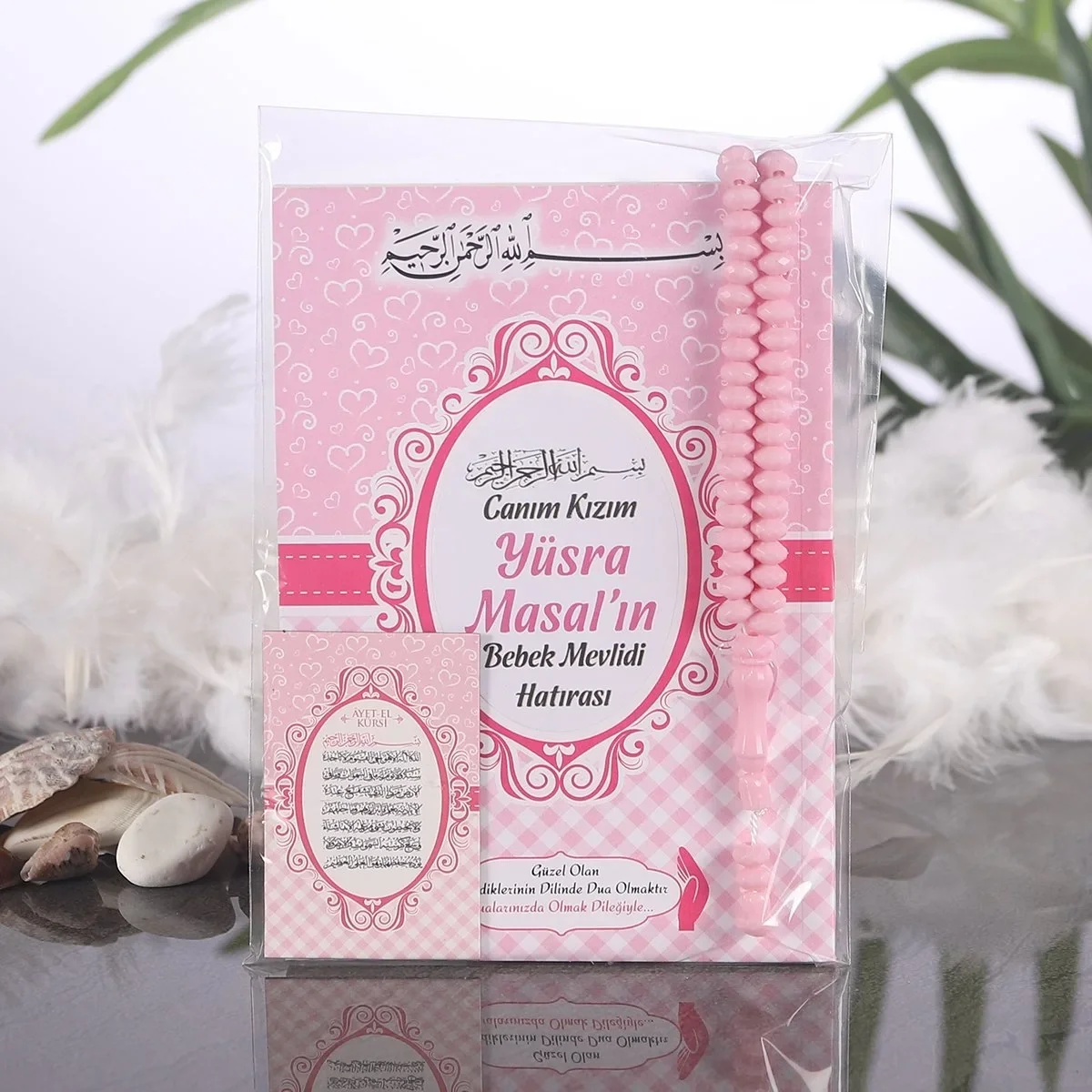 Kalp Model Pembe Renkli Ambalaj İçerisinde Yasin Kitabı, Magnet ve Tesbih - Mevlüt Hediyelikleri