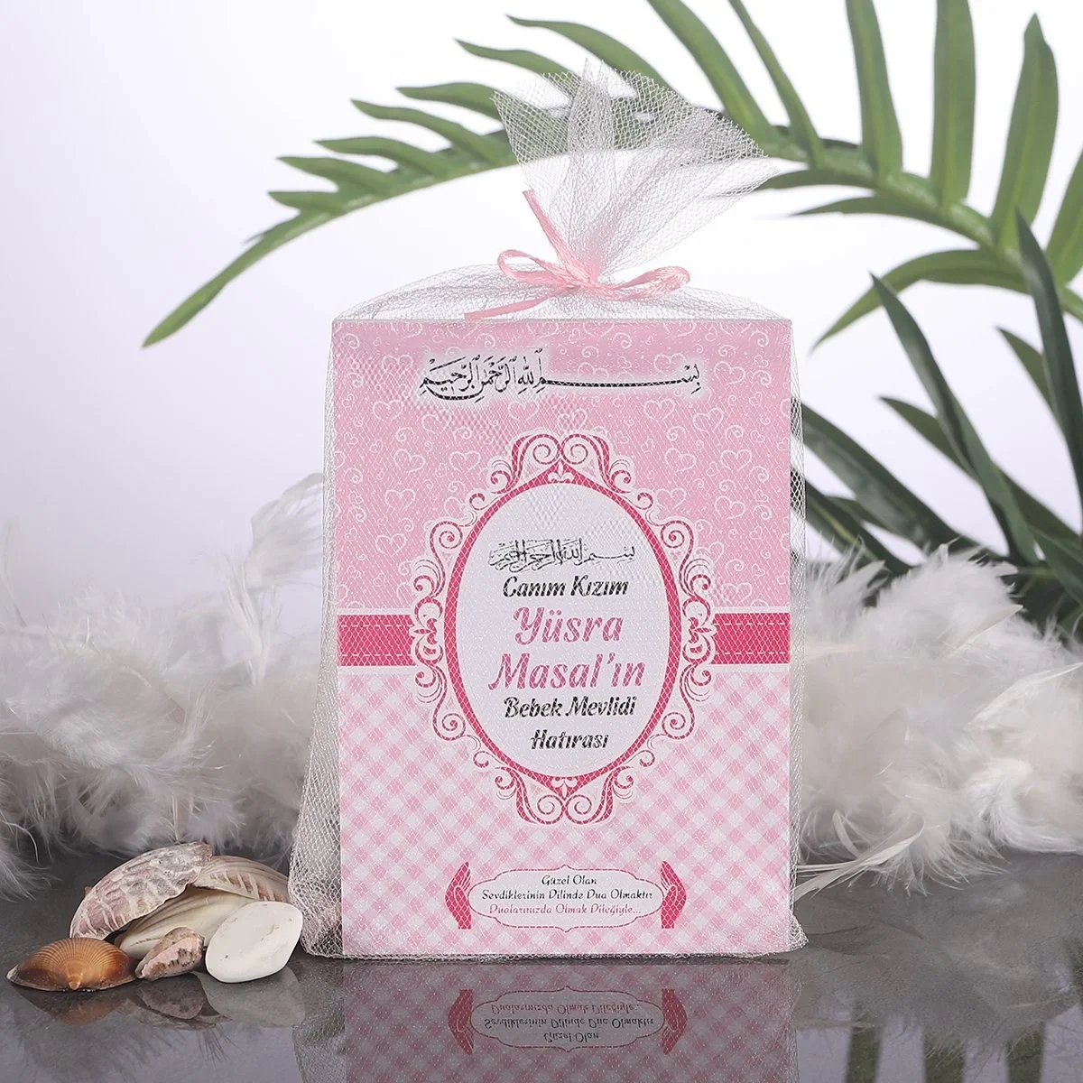 Kalp Model Pembe Renkli Tül Kese İçerisinde Yasin Kitabı - Mevlüt Hediyelikleri