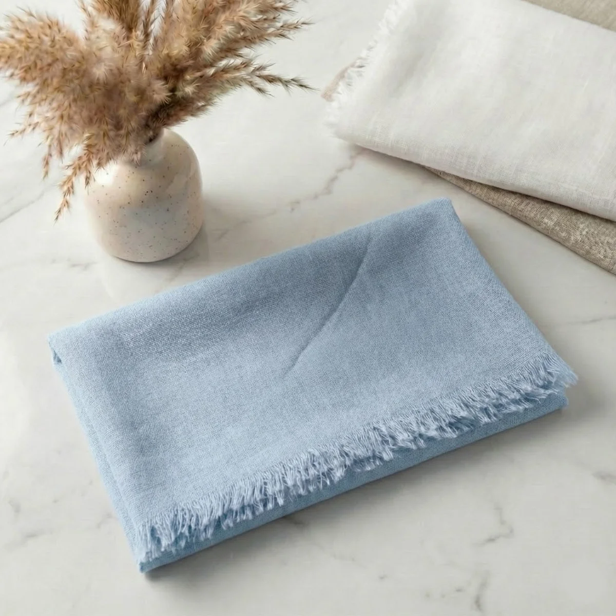 Mavi Renkli Flamlı Pamuk Eşarp