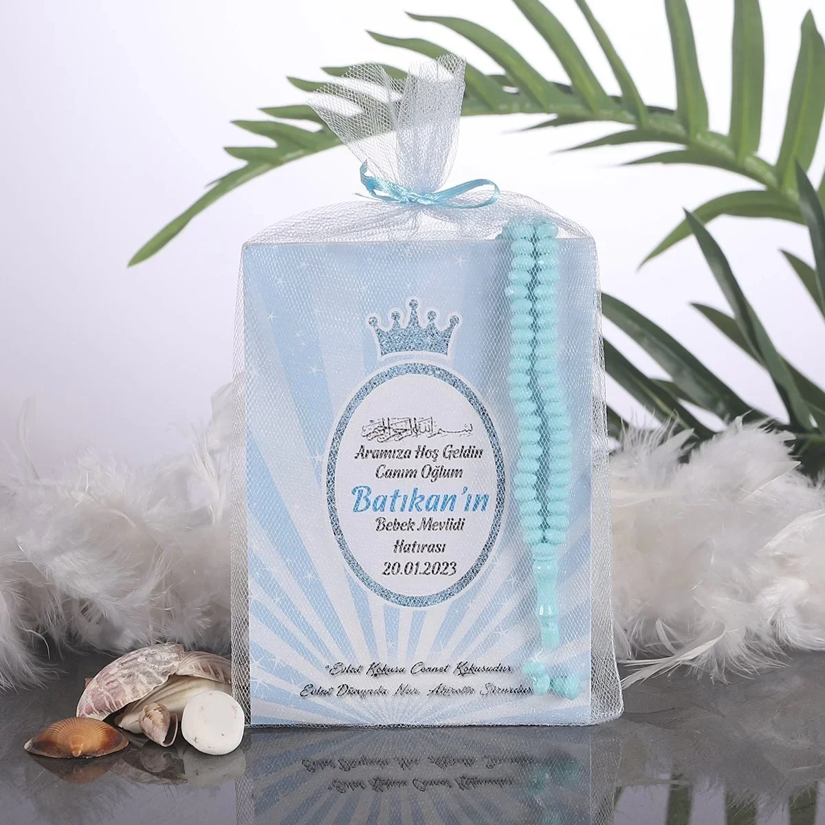 Taç Model Mavi Renkli Tül Kese İçerisinde Yasin Kitabı ve Tesbih - Mevlüt Hediyelikleri