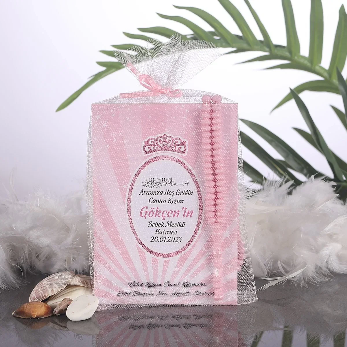 Taç Model Pembe Renkli Tül Kese İçerisinde Yasin Kitabı ve Tesbih - Mevlüt Hediyelikleri