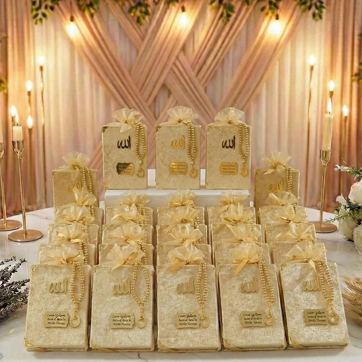 Tül Kese İçerisinde İnci Tesbihli Gold Renkli Kadife Yasin Kitabı Seti - Mevlüt Hediyelikleri