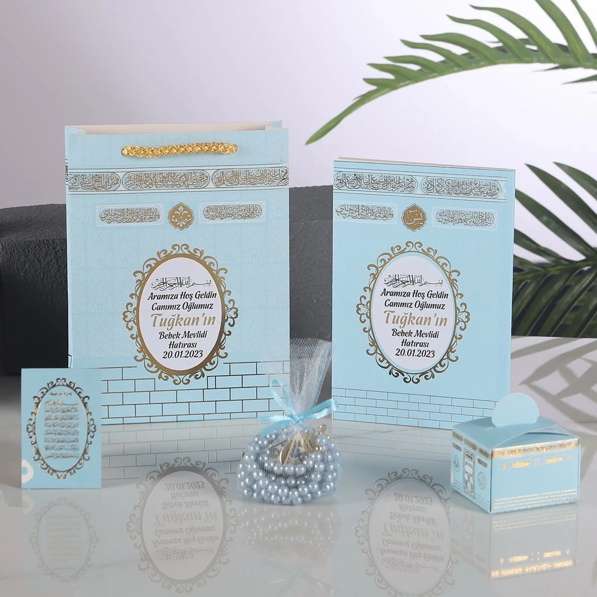 Yaldızlı Kabe Model Mavi Renkli Yasin Kitabı, Lokum Kutusu, Magnet, Karton Çanta ve Tesbih - Mevlüt Hediyelikleri