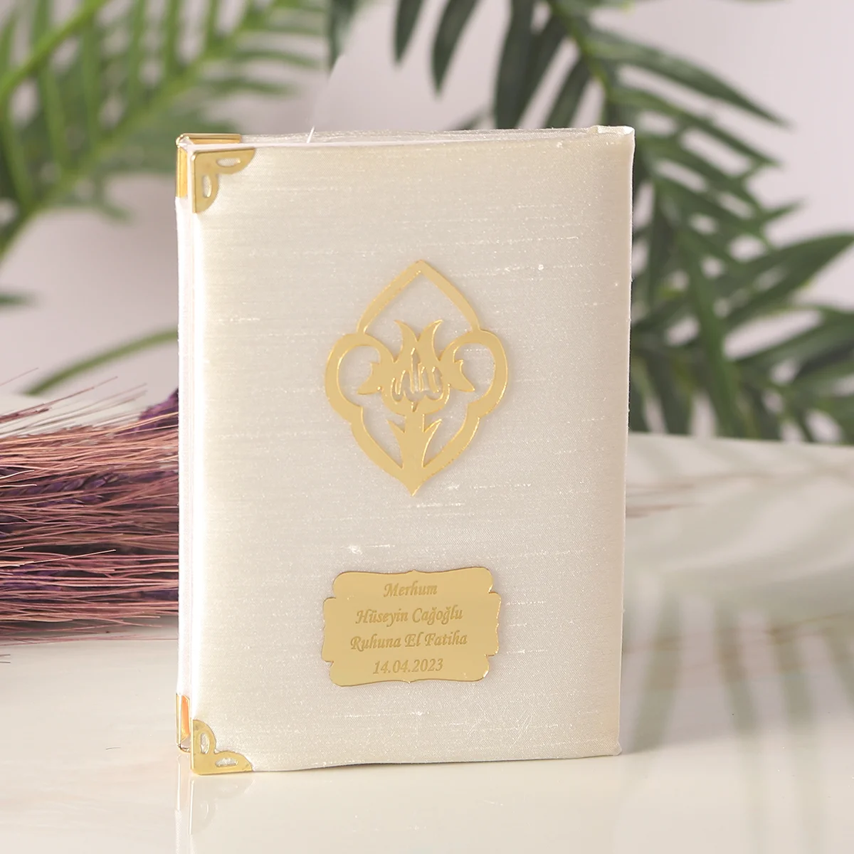 İsme Özel Krem Renkli Şantuk Yasin Kitabı - Mevlüt Hediyelikleri