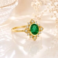 14K Solid Gold Vintage Design Emerald Ring
