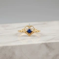 0.30 Karat Kraliçe Tacı Mavi Safir Pırlanta Yüzük