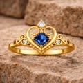 0.30 Karat Kraliçe Tacı Mavi Safir Pırlanta Yüzük