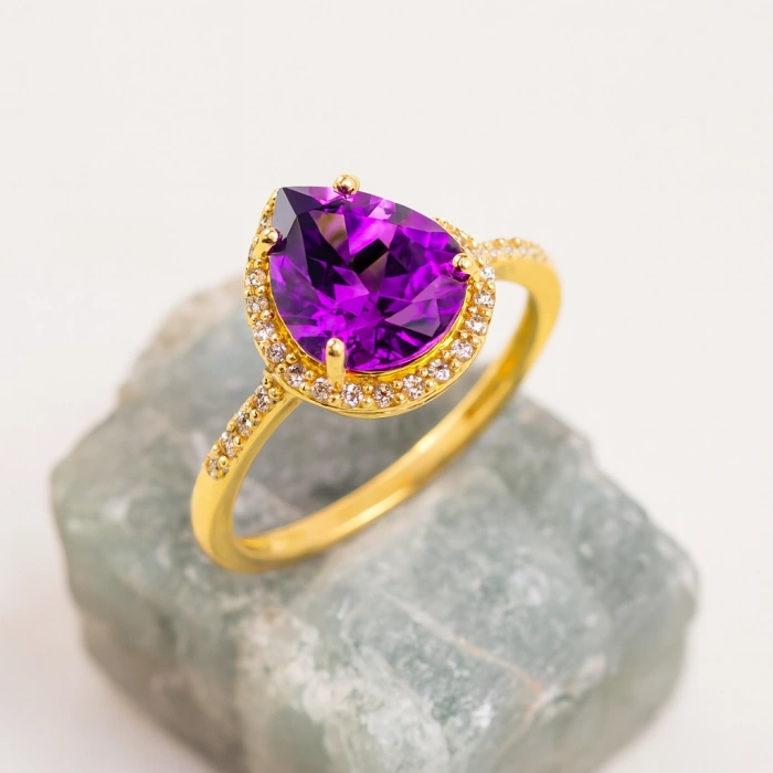 14K Solid Gold Pear Cut Amethyst Ring