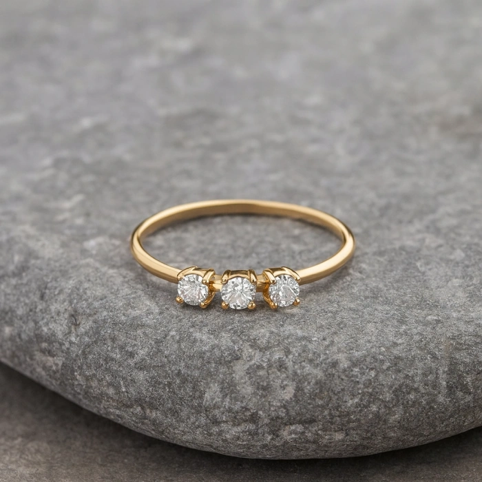 14 Ayar Altın Üç Taş Evlilik Yüzüğü