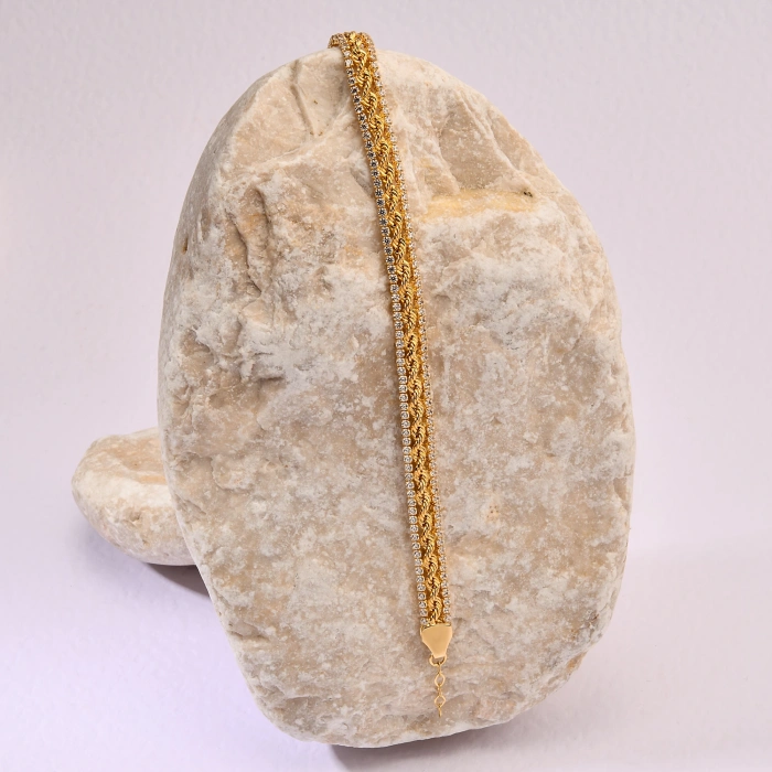 14K Gold Mesh Chain Bracelet, Showy 18K Gold Jewelry for Special Occasions
