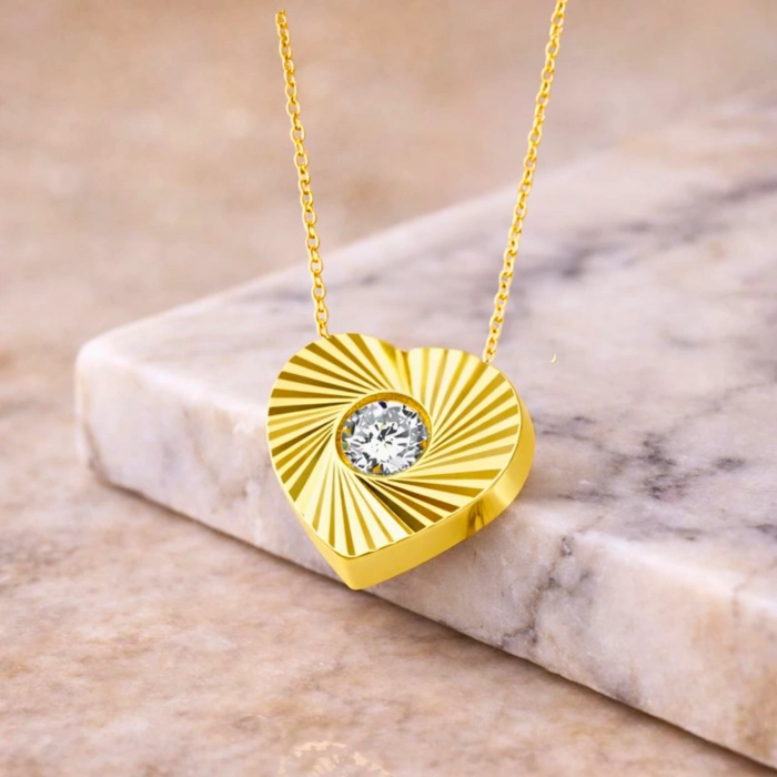 14 Ayar Altın Işıltılı Minik Kalp Kolye