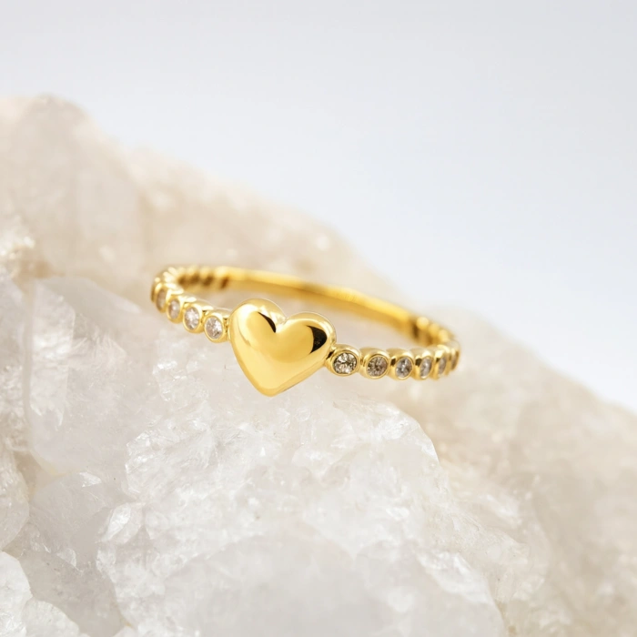 14 Ayar Altın Bezel Kalp Yüzük, Sonsuzluk Sıra Taşlı Yüzük