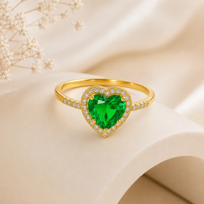 14K Solid Gold Emerald Heart Ring, Elegant & Sparkling Design