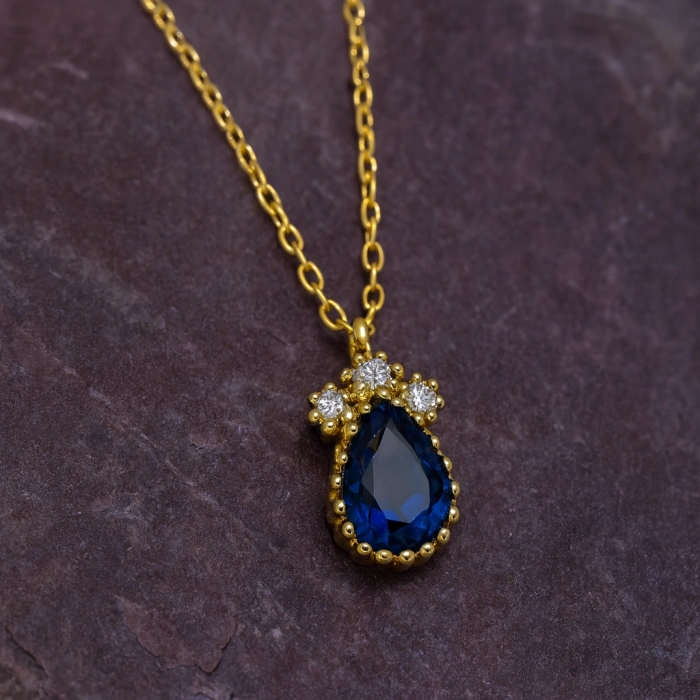 14 Ayar Altın Mavi Safir Damla Kolye