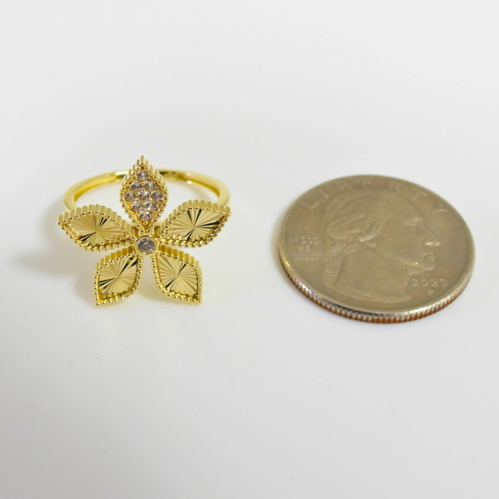 14 Ayar Altın Papatya Tasarım Takı Seti
