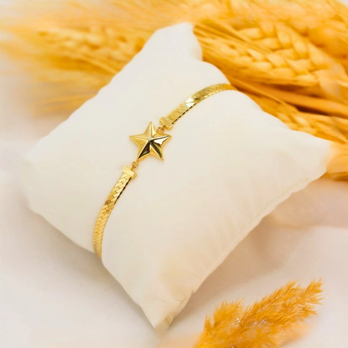 14K Gold Star Chain Bracelet