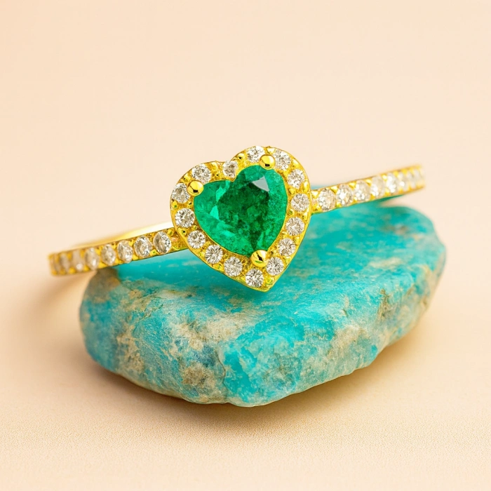 14K Solid Gold Heart Cut Emerald Ring
