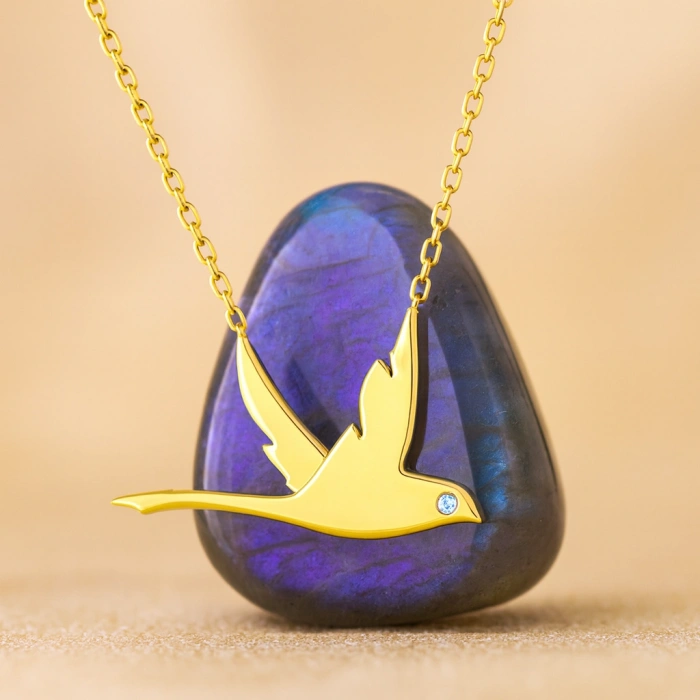 14K Altın Uçan Kuş Kırlangıç Kolye