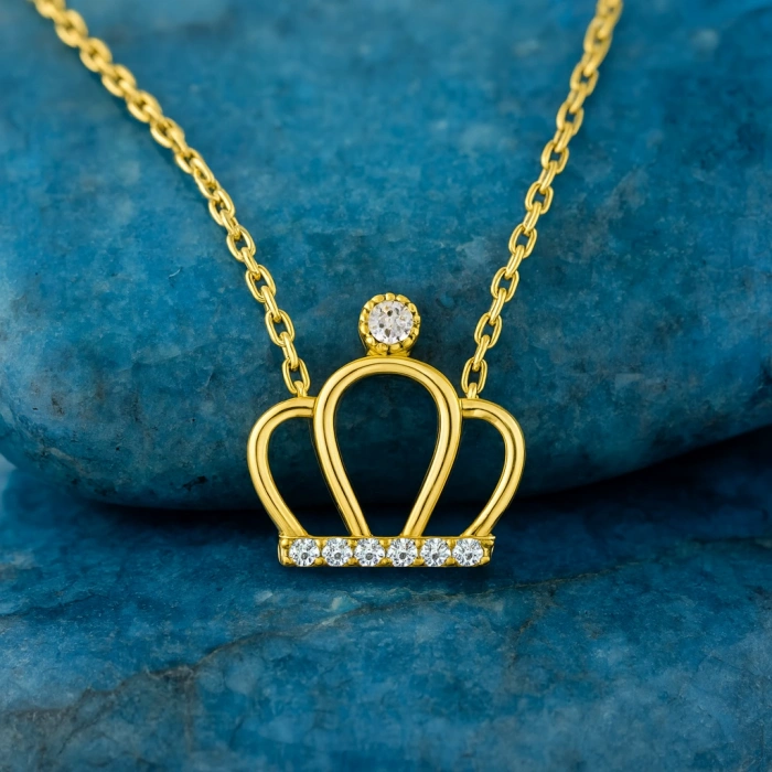 14K Gold Crown Necklace, Elegant Queen Crown, Princess Necklace