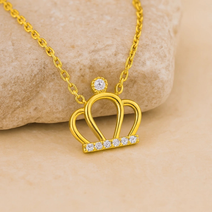 14K Gold Crown Necklace, Elegant Queen Crown, Princess Necklace