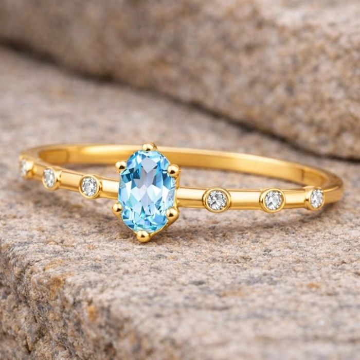 0.35 Karat Mavi Topaz Pırlanta Yüzük, Minimal Altın Yüzük