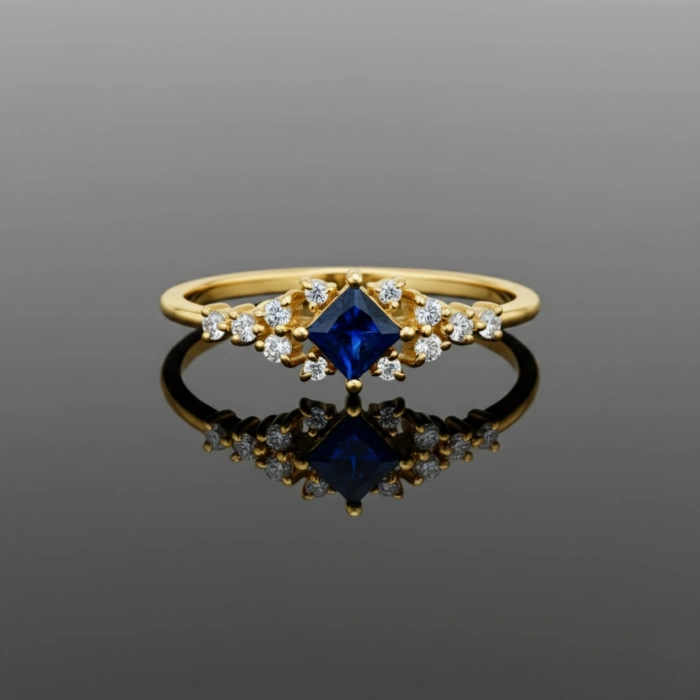 0.32 Karat Prenses Kesim Safir Pırlanta Yüzük