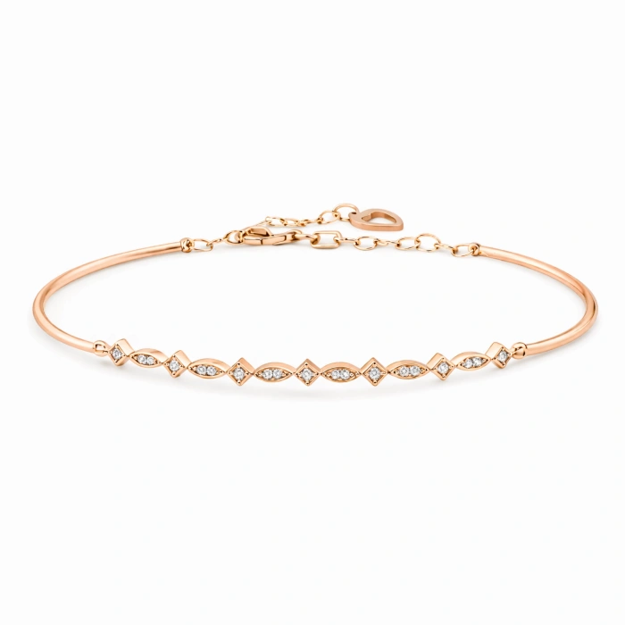 0.14 Carat Heart Detail Diamond Bracelet