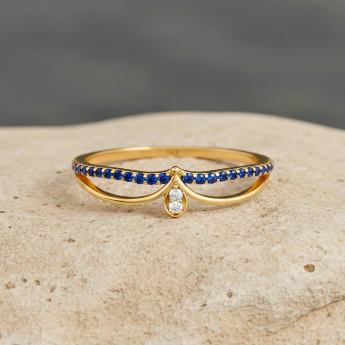 0.27 Karat Kraliçe Tacı Mavi Safir Pırlanta Yüzük