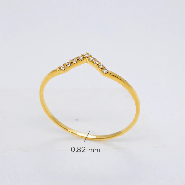 14 Ayar Altın Minimal V Yüzük