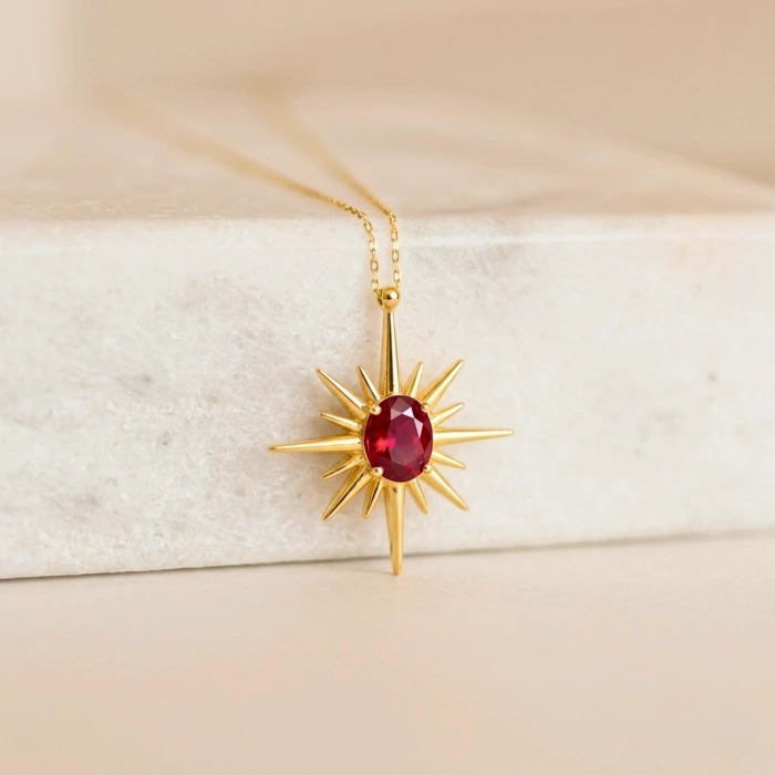 14 Ayar Altın Kutup Yıldızı Yakut Kolye