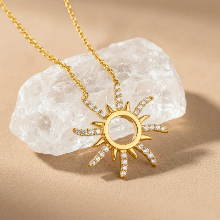14 Ayar Altın Zarif Güneş Kolye