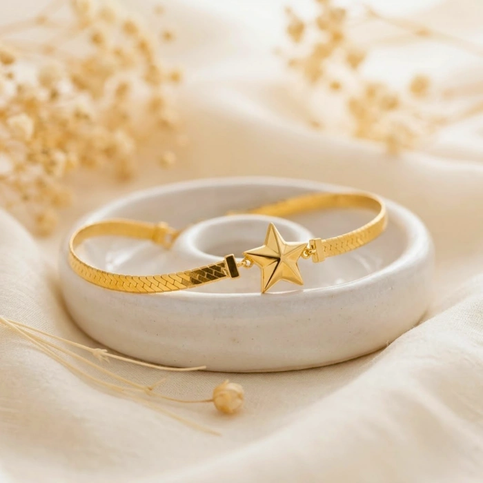 14K Solid Gold Star Chain Bracelet