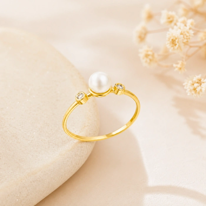14K Gold Solitaire Pearl Ring