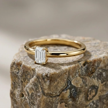 0.20 Karat Baget Kesim Tektaş Pırlanta Yüzük, Zümrüt Kesim Altın Yüzük