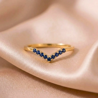 14 Ayar Altın Minimal V Yüzük