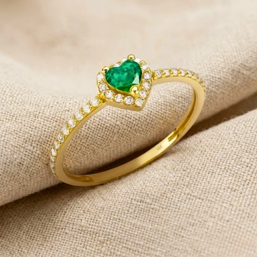 14K Altın Kalp Kesim Zümrüt Yüzük